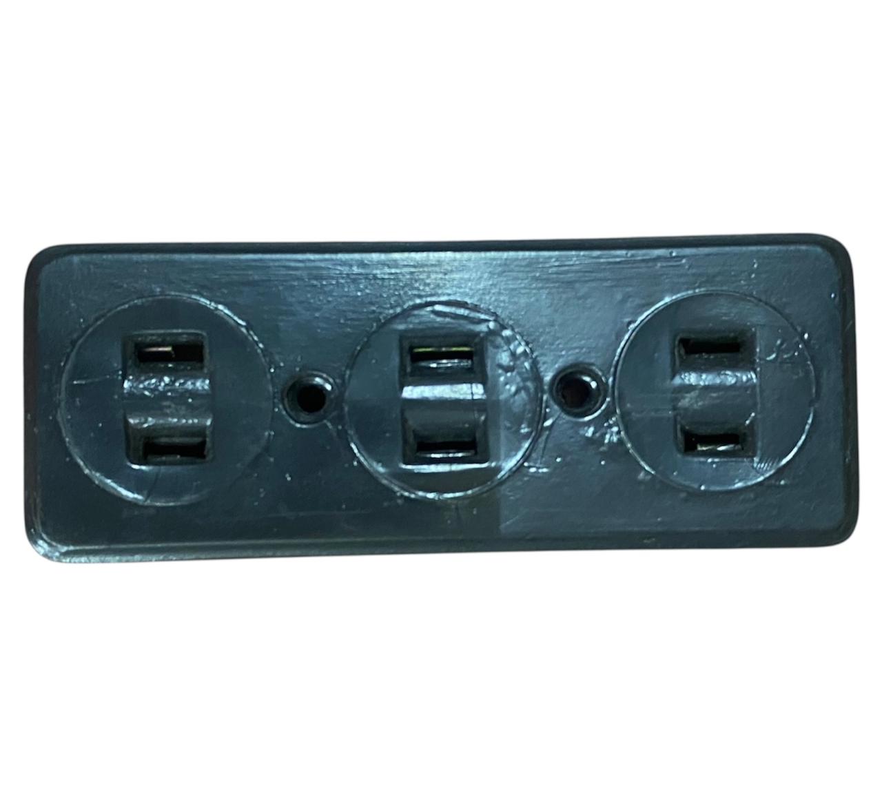 Contacto Base Triple